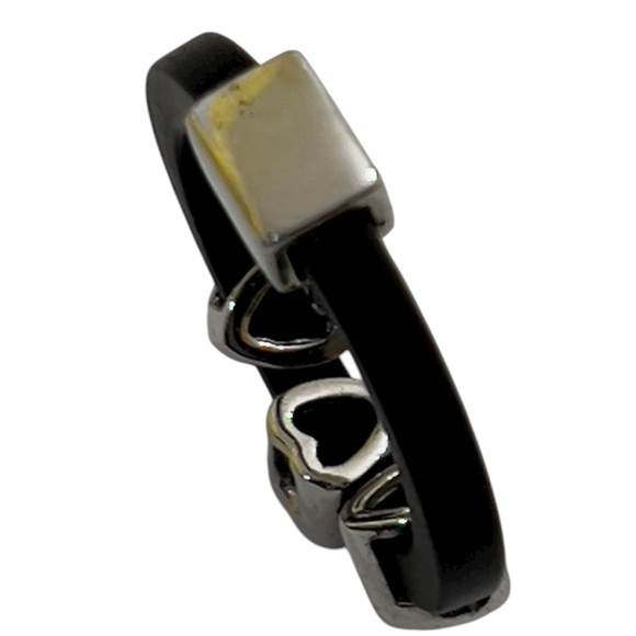 Estate Sterling Silver Sliding Heart Charm Ring Black Uncleaned & Unresearched - Picture 11 of 16